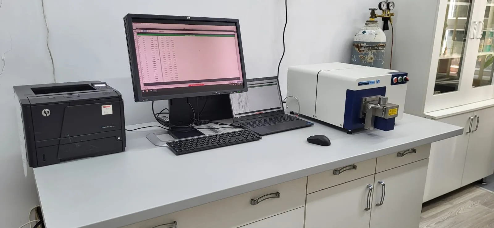 Spectrometer